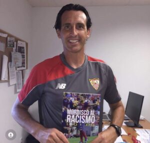 Unai Emery, entrenador, fue el primero en tener mi tesis doctoral siendo entranador del Valencia.